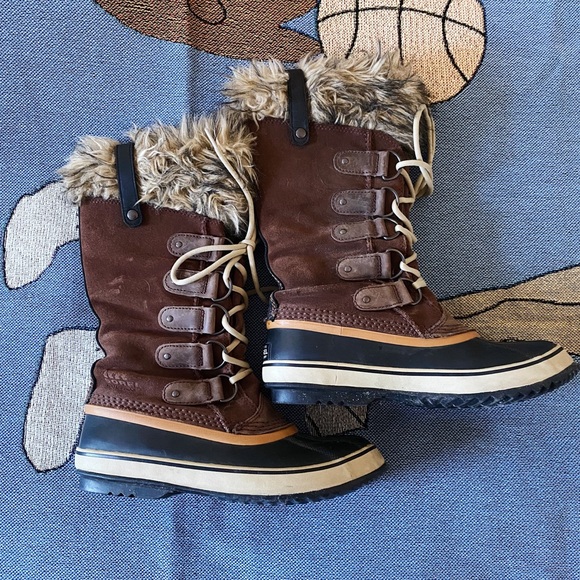 Joan of the Arctic Brown Sorel Winter Boots - Picture 1 of 11